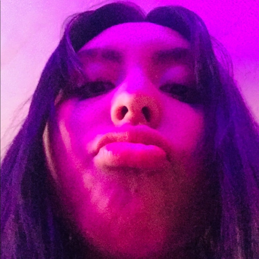 Meet your Posher, Jazmine